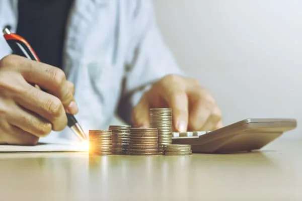 خدمة راس المال العامل.